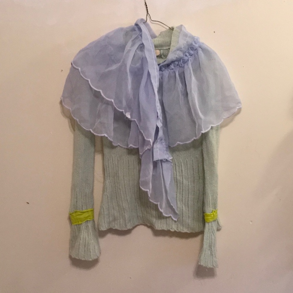 Chic recycled pastel sweater with recycled accents